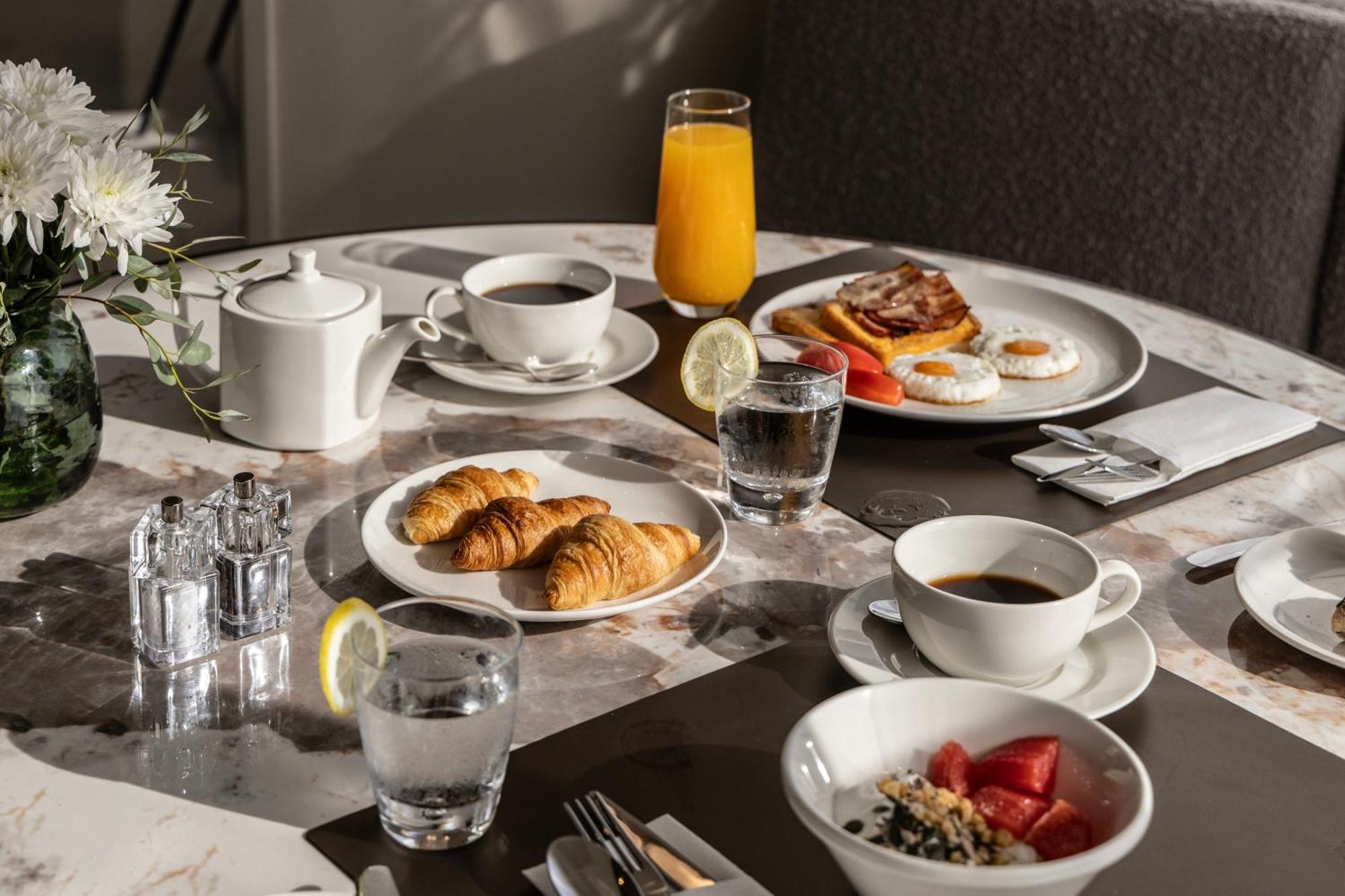 Cali Resort & Spa Designed For Adults By Louis Hotels 페이야 외부 사진